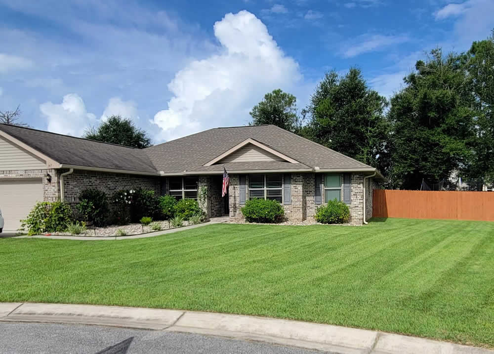 Crestview Lawn Care Services